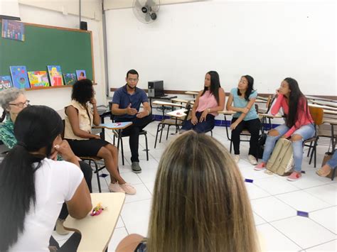 Recepção de calouros de Pedagogia do período da manhã UNIB