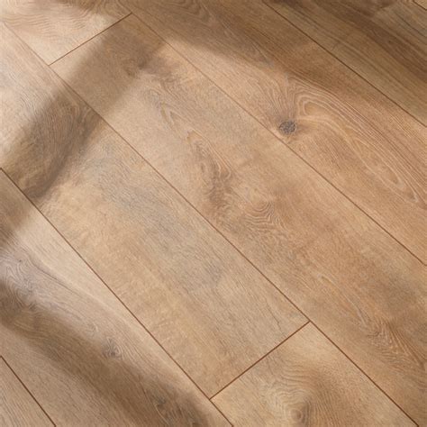 Pergo Sample Classics Sample Summer Oak Water Resistant Wood Plank Laminate Flooring At