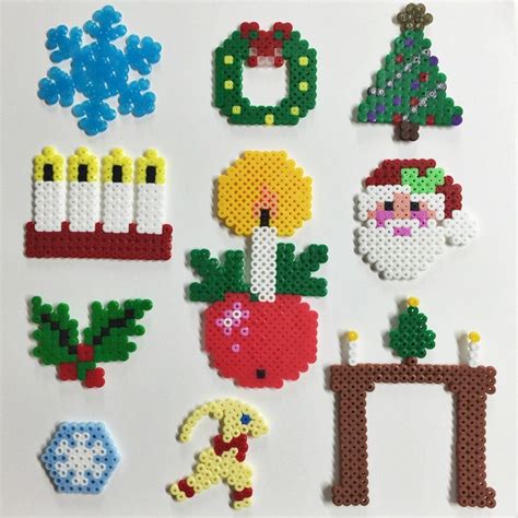 Pärlplatta jul hama perler beads Snöflinga tomte julkrans julgran