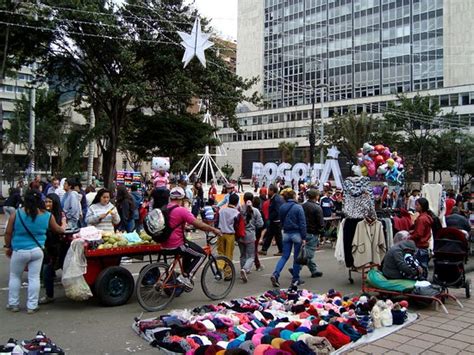 Mercado de las Pulgas de San Alejo Bogotá O que saber antes de ir