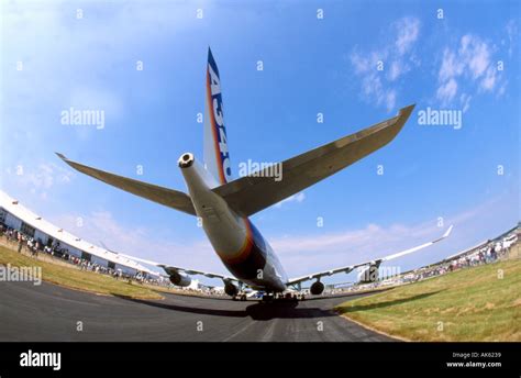 Airbus A340 500 New Stretched Long Haul Airliner At Farnborough Airshow