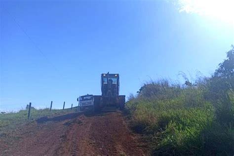 Secretaria Municipal De Obras Conclui Patrolamento Da Linha 168 Sul