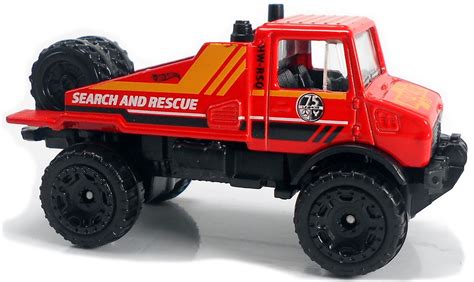 Mercedes Benz Unimog 1300 75mm 2019 Hot Wheels Newsletter