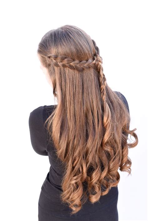 Curled Hairstyles Half Up Half Down With Braid