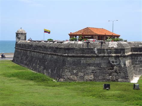 Cartagena Colombia The Fortification Walls That Surround Flickr