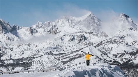 Skiing & Snowboarding | Mammoth Mountain