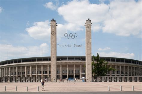 Estadio Olimpico Berlín Alemania Tono Arias Stock