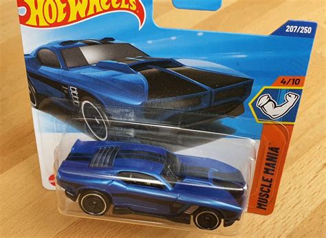 Hot Wheels 2025 RAVENGER S T TOP