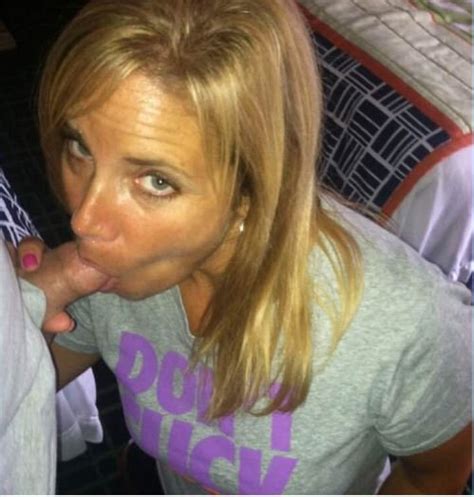 Clothed Wife Naked Cock 58 45 Porn Pic