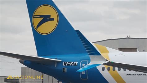 First Of Three Ukrainian Boeing 737 Max 8 Arrives For Aerolíneas