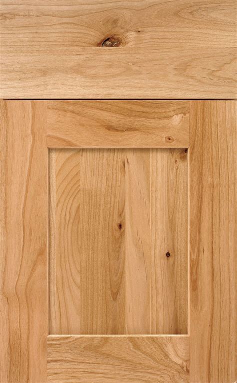 Natural Cabinet Finish On Rustic Alder Diamond Cabinetry