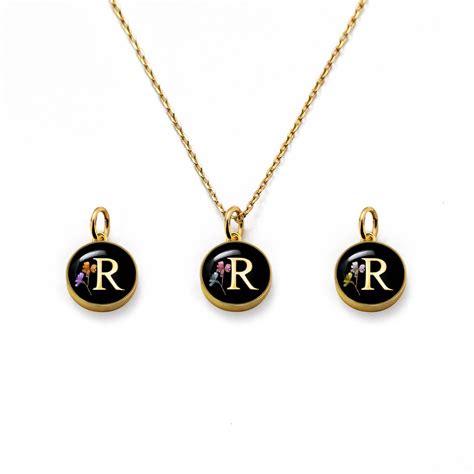 Initial Necklace Letter R Gold Black – The Petal Archive