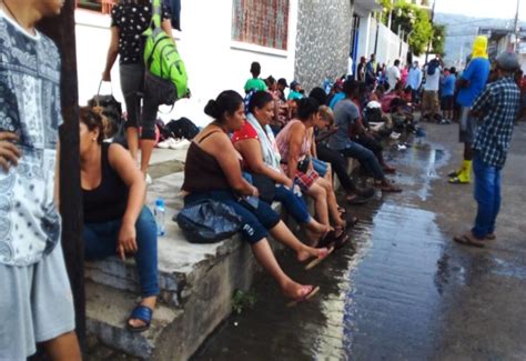 Caravana Migrante Sale De Ulapa Hacia Mapastepec Chiapas