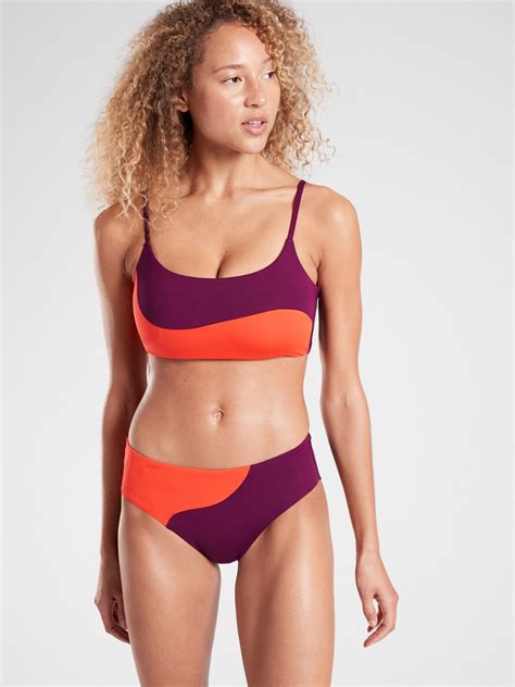 D DD Asym Colorblock Scoop Bikini Top Athleta In 2020 Bikini Tops