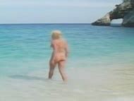 Naked Andrea Goldman In Adamo Ed Eva La Prima Storia D Amore