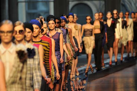 Can Technology Transform The Fashion Industry Hr Asia