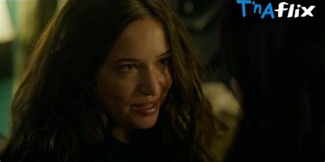 Jenna Ortega Lesbian Scene In Millers Girl Tnaflix