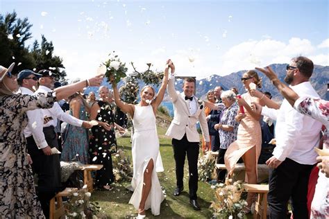 hour wedding day timeline amour weddings