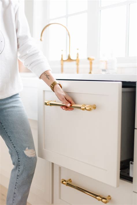 A Guide to Brass Hardware - Fraiche Living