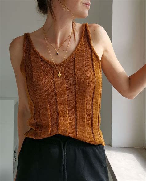 Ravelry CÉCILE Top by Susanne Müller Knit top patterns Knit shirt