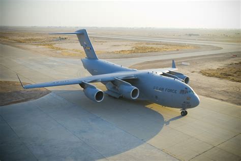 The History Of The Boeing C 17 Globemaster Iii Over The Years