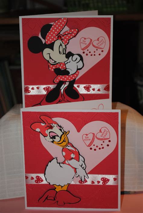 Valentine Cards Using The Mickey And Friends Cricut Cartridge Valentines Cards Friend Valentine