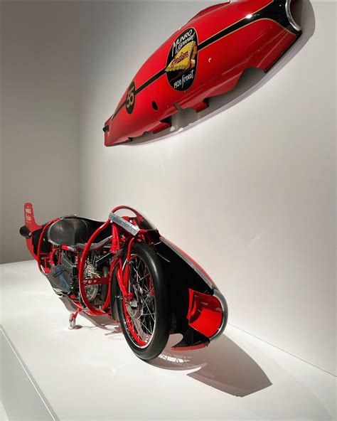 The World's Fastest Indian, Brisbane. [1439-1800] : r/ThingsCutInHalfPorn