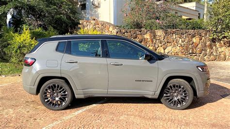 NOVO JEEP COMPASS SÉRIE S 1 3 L TURBO NO USO VÍDEO Autoentusiastas