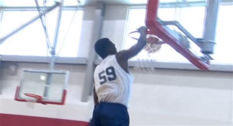 Tim Hardaway Jr. and Victor Oladipo Dunk-Off at USAB Training Camp ...