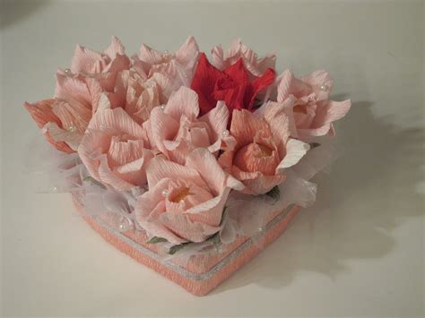 ПОДАРКИ ИЗ КОНФЕТ и ТОПИАРИИ ( Марта, День рождения)