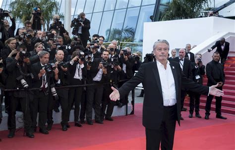 Jack Lang Claudia Cardinale Et Jean Marie Le Pen Les Hommages