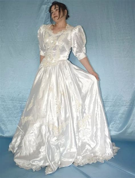 Pin By Tall Paul On Bride Wedding Dresses Wedding Dresses Satin