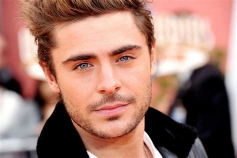 Zac Efron, el chico de los ojos azules que te hipnotizan | | Analitica.com