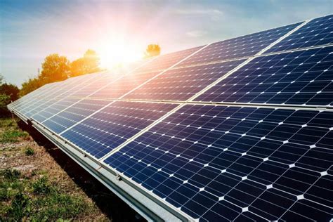 Complete Guide To Cleaning Solar Panels Winaico Australia