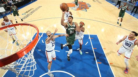 Milwaukee Bucks vs New York Knicks Dec 12, 2021 Game Summary | NBA.com