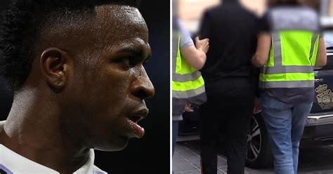 Vinicius Jr Detienen A Hinchas Del Valencia Por Insultos Racistas Al