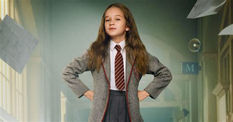 Matilda the Musical Trailer Reveals New Look at Netflix Adaptation of ...