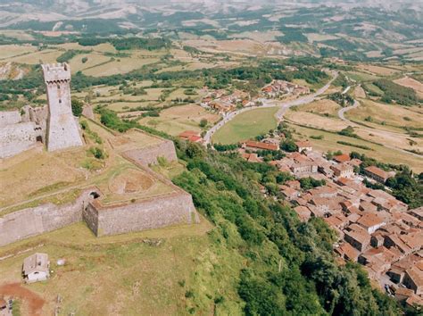 Radicofani Cosa Vedere E Cosa Fare In Questo Splendido Borgo In Val D