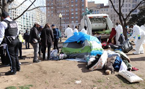 Study Shows Encampment Sweeps Lead to Deadly Outcomes for the Unhoused ...