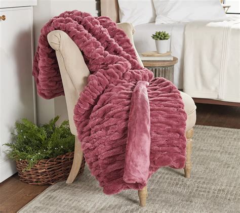 Berkshire Blanket Luxe Quilted Grace Faux Fur Throw With Box