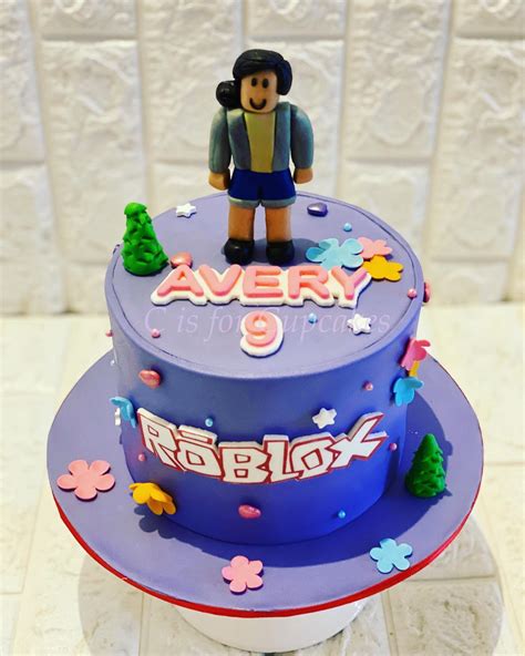 Roblox is for girls too!... - C is for Cupcakes