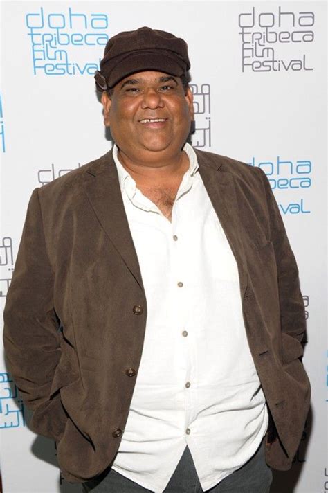 Satish Kaushik Weight, Age, Wife, Children, Family, Biography & More ...