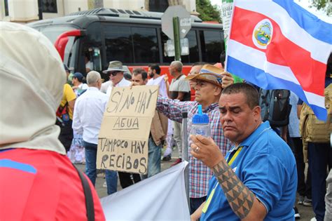 Organizaciones Sociales Marchan En San Jos Por El Derecho Al Agua Y En