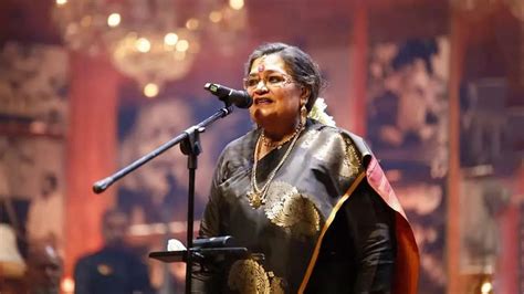 Singer Usha Uthup Song ऊषा उत्थुप के बारे में जानें Usha Uthup Ke