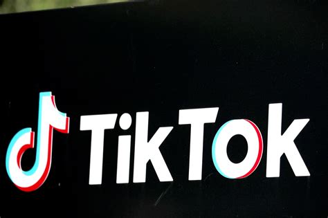 Info Rtl Des Parents Attaquent Tiktok En Justice Apr S Le Suicide De