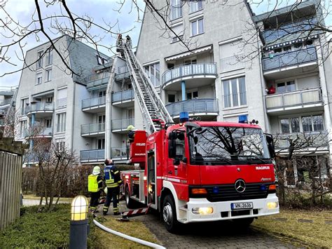 Waiblingen Brand In Haus Beim Wasserturm Feuerwehr Im Einsatz 4 2