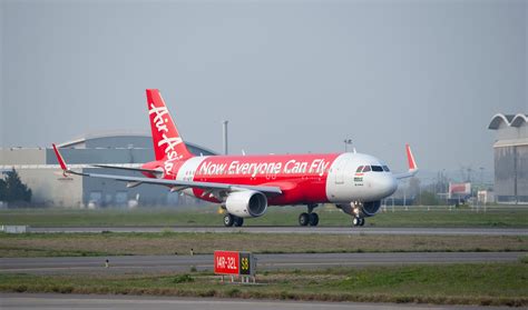 First Airbus A320 Of AirAsia India Transferred To Air India Express ...