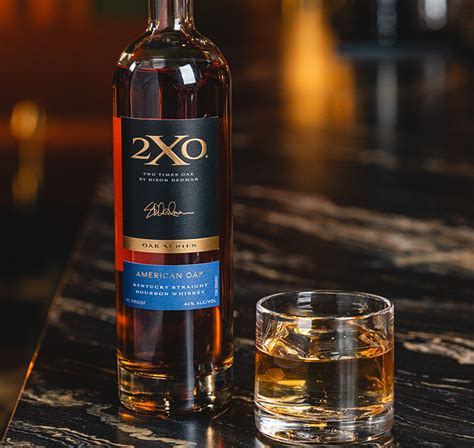 american oak small batch kentucky bourbon whiskey
