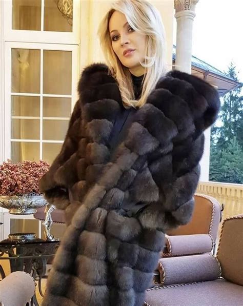 Pin By Fred Johnson On Furs Fur Hood Coat Fur Coats Women Fur