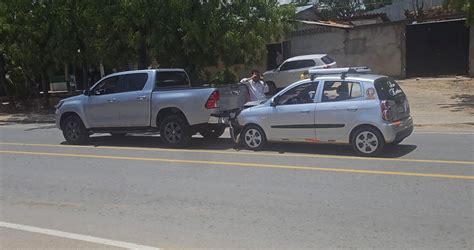 Taxista Impacta Contra La Parte Trasera De Una Camioneta En Ocotal